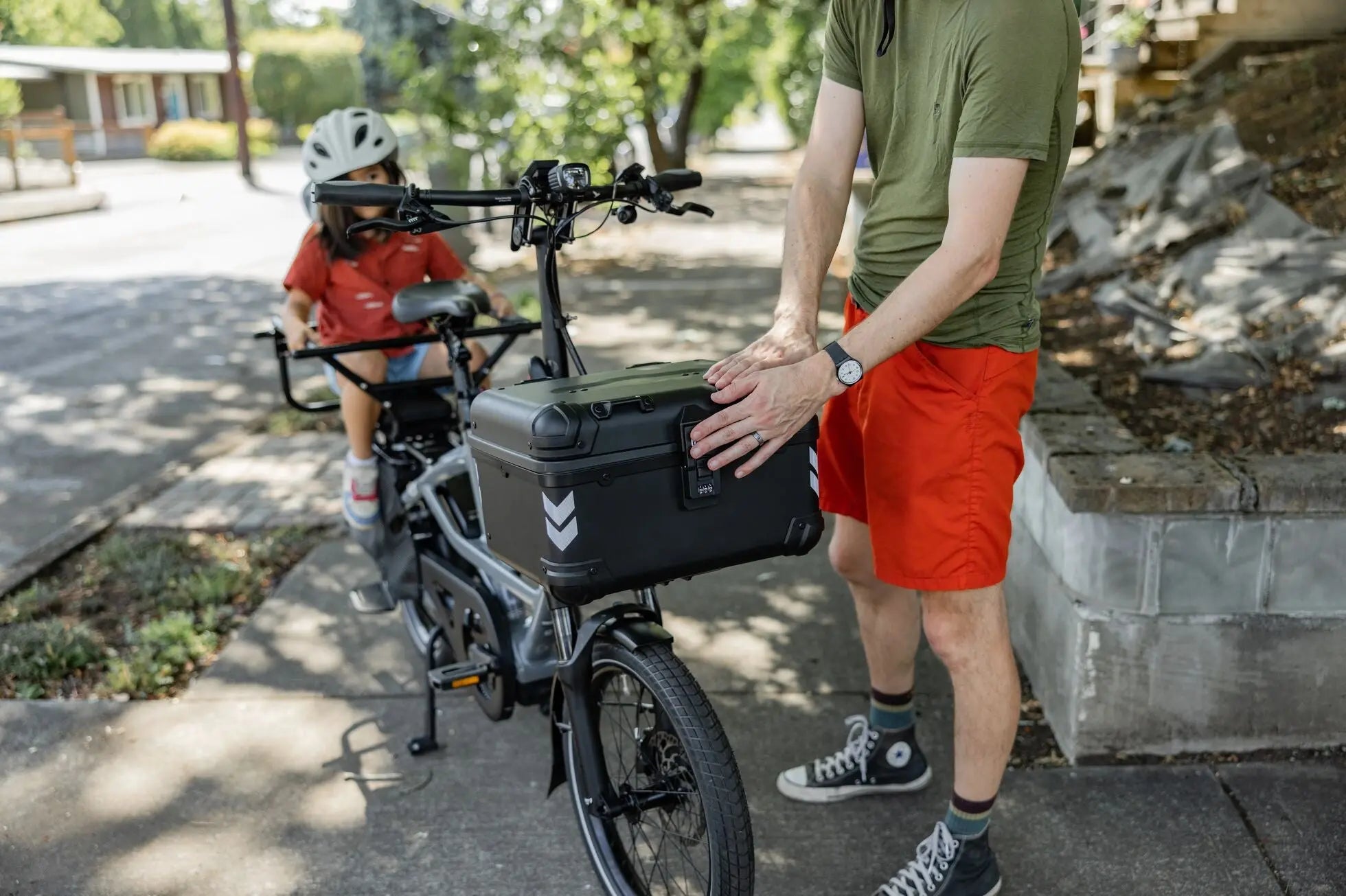 Tern Hardshell Hauler