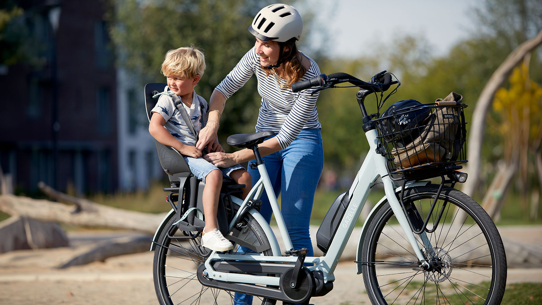 Gazelle Bloom Dutch electric family bike
