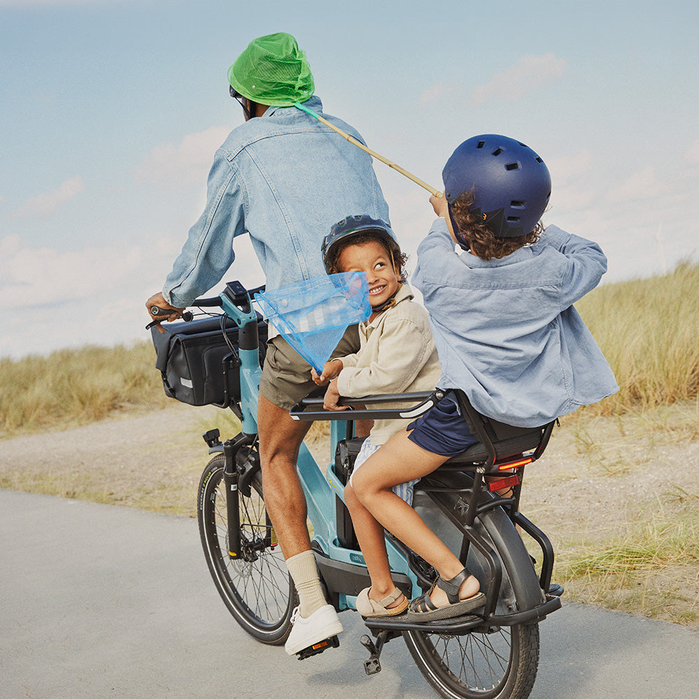 Gazelle Cabby longtail family bike for 2 kids in Blue