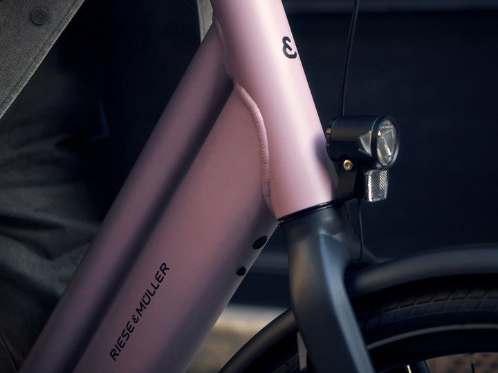 Riese & Müller Culture Mixte urban electric bike in Biscuit