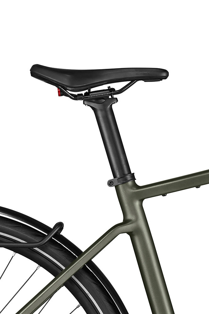 Saddle and seatpost on the UBN Five in selva