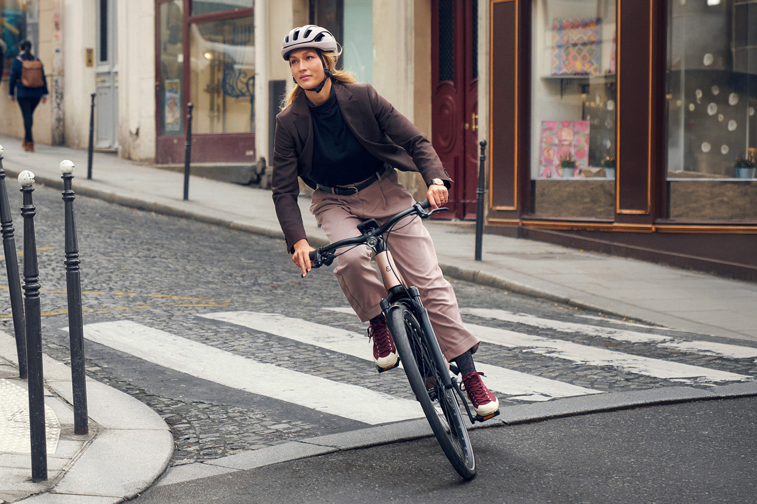 Riese & Müller UBN Seven in Rose
