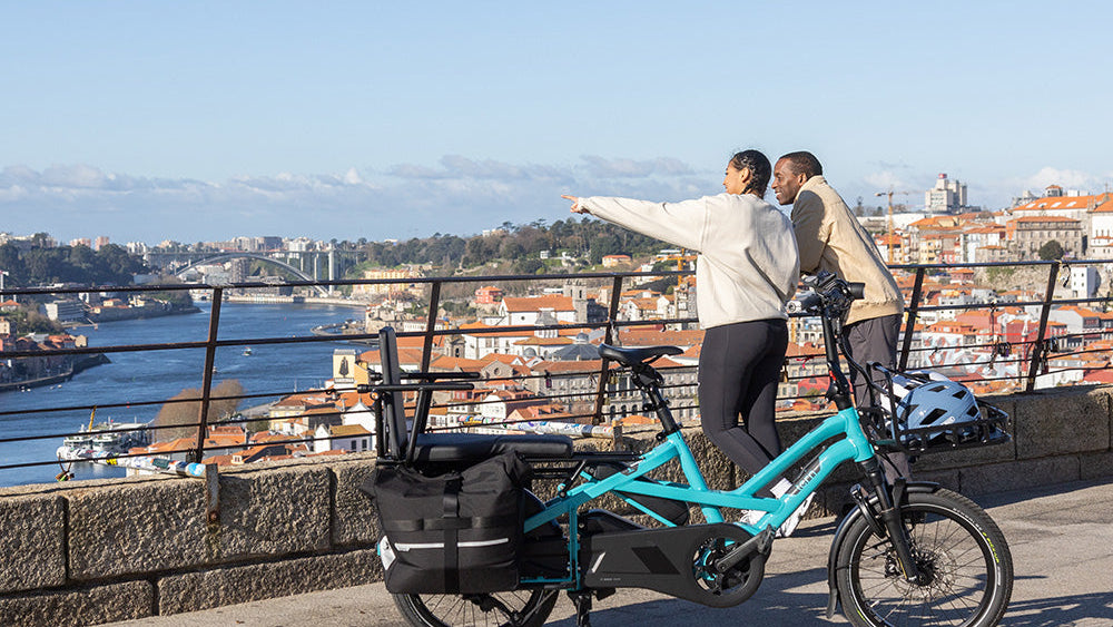 Tern GSD S10 electric family bike to carry adults in Porto