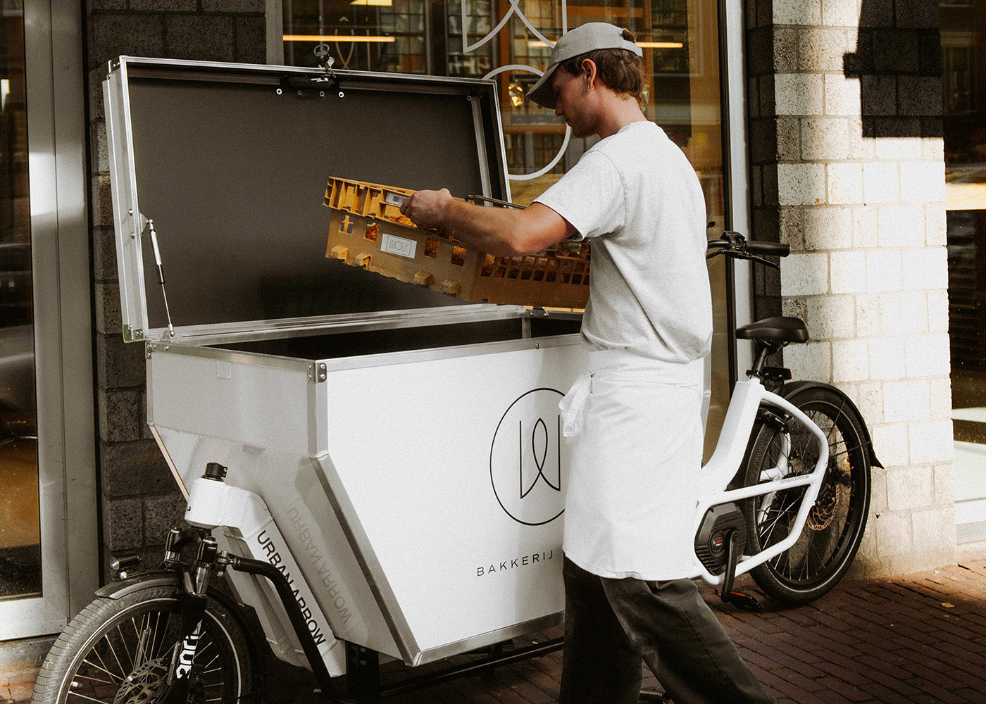 Urban Arrow Cargo XL in Black